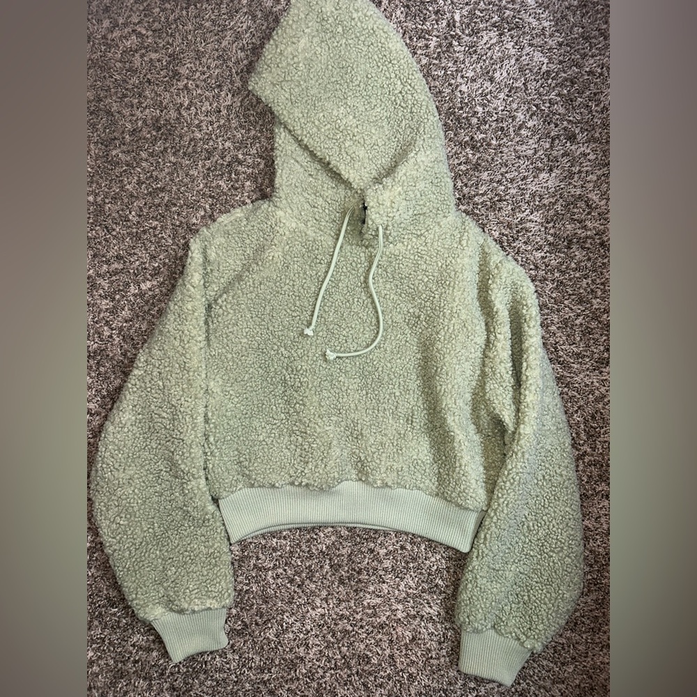 Forever 21 Cropped Hoodie